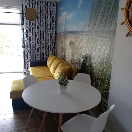 Sloneczna Przystan 35 *